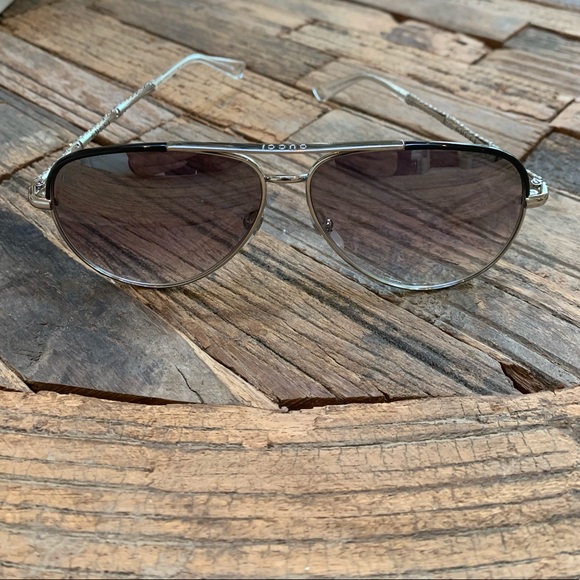 Gucci Accessories - GUCCI Sunglasses